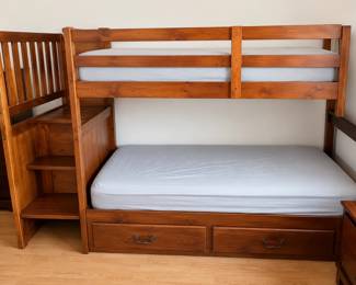 Bunkbed Estate