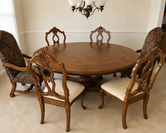 Dining Estate