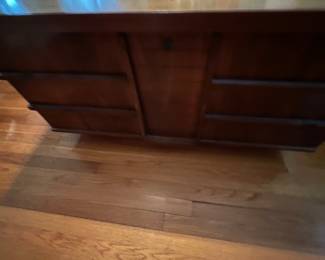Mid century cedar chest by cavalier 