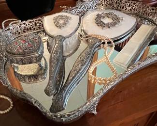 Vintage dresser set 