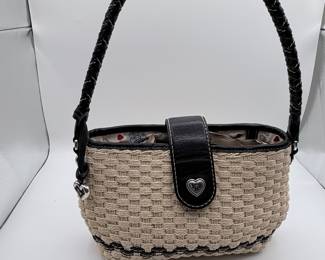Lot #180 Brighton Woven Straw & Leather Handbag – Designer Shoulder Purse with Heart Accent – Spring & Summer Style