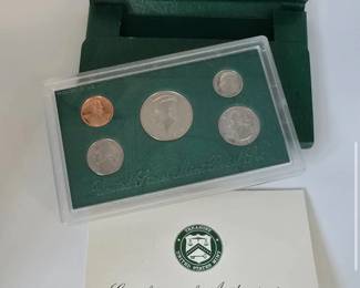 Lot #20 1995 United States Mint Proof Set – Original Government Packaging with Certificate of Authenticity