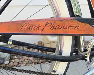 Lot #81 Vintage Schwinn Phantom Balloon Tire Cruiser Bicycle – Original Classic Cruiser – Serial No. L8709 – Excellent Survivor
