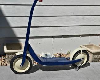 Lot #98 Vintage Radio Flyer Scooter – Classic Steel Kick Scooter with Whitewall Tires