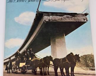 Lot #107 The Doobie Brothers "The Captain and Me" Vinyl LP – Classic 1973 Rock Album Featuring China Grove & Long Train Runnin'