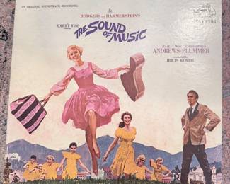 Lot #128 The Sound of Music Original Motion Picture Soundtrack LP – Julie Andrews & Christopher Plummer – RCA Victor Classic