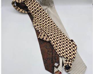 Gucci Reversible Leather Belt with Gold G Buckle & Dust Bag | Designer Luxury Fashion Accessory Time left: 7d, 22h, 30m Tuesday 8:21 PM $5.00 0 bids Lot #164 Designer Men's Necktie Collection | Gucci, Michael Kors, Silk Dress Ties & Luxury Fashion Accessories Lot #164 Designer Men's Necktie Collection | Gucci, Michael Kors, Silk Dress Ties & Luxury Fashion Accessories