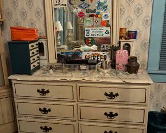Vintage dresser 