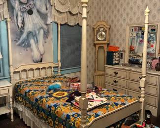 Vintage canopy bed