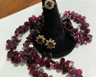Garnet Jewelry Set
