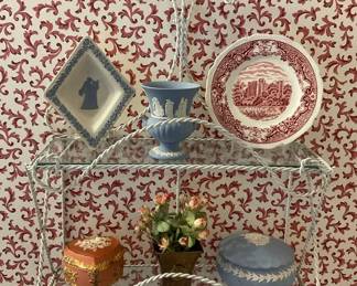 Wedgewood  Friends
