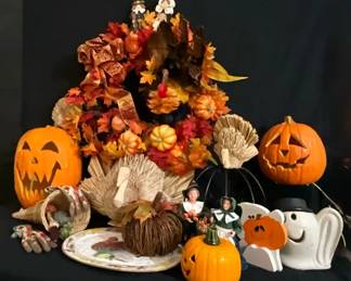 Thanksgiving Pilgrims  Pumpkins
