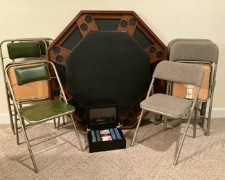 Poker Table  7 Lucky Chairs