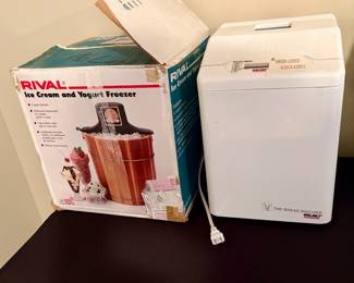 Ice cream maker, breadmaker