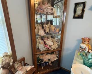 Lighted corner curio cabinet