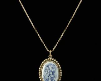 Vintage Porcelain Floral Pendant Necklace with GoldTone Rope Chain