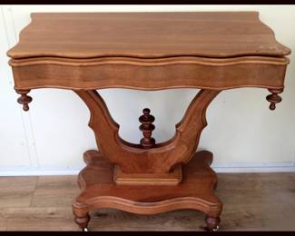 Cool Antique Flip Top Game Table