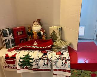 Christmas Kitchen Lot