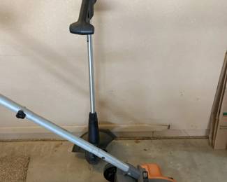 Black and Decker yard tools
