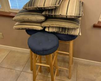 Round Stools Square Pillows