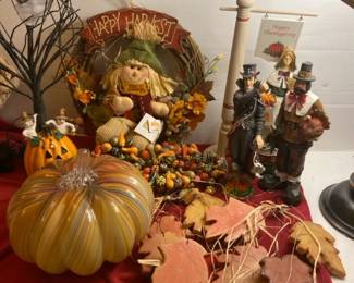 Thanksgiving And Halloween Decor