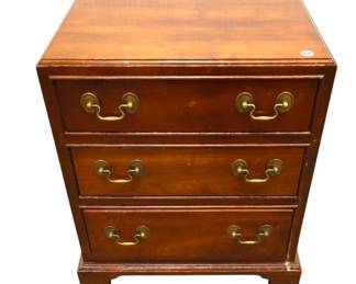 Stickley 3Drawer Chest