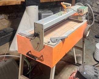 Tile cutter, light, scales, heater, shop vac