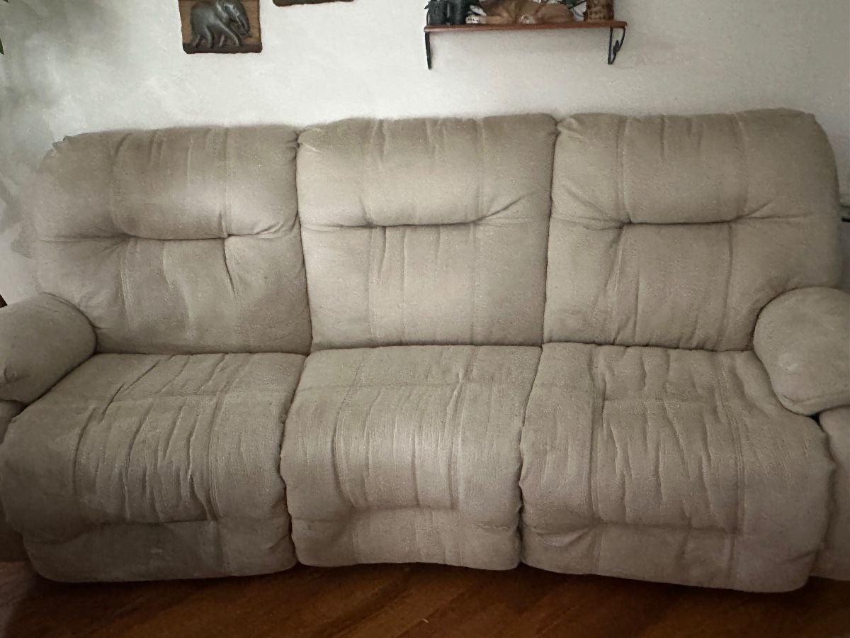 Reclining Sofa