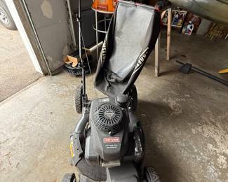 Craftsman self-propelled lawn mower