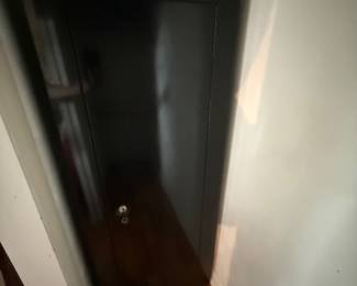 Stack-On gun safe