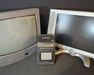Vintage  Retro TV Display Lot 3 Pieces  Toshiba, Sony, Akai
