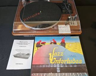 Retrolife USB Bluetooth Record Player  Vintage Jazz Vinyl Box Set