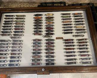 Prototype bulldog pocket knives