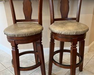 One set of counter height barstools
