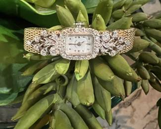 Gold and diamond watch!!!