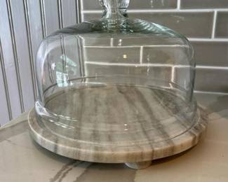 132 marbleandglasscheesedomewithfooted