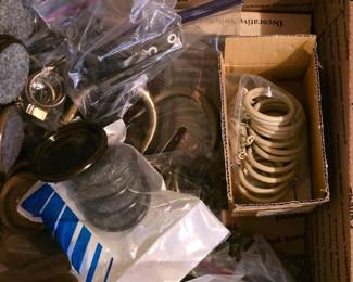 192 mixedcurtainrodringsaccessorieslot