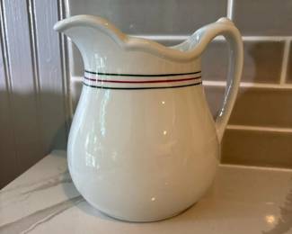 119 antiqueiroquoischinawaterpitcherred