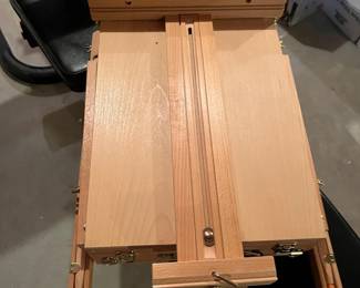 411 portableeaselwithstorage