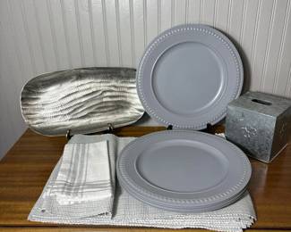 131 decorativetabletopsetpier1chargerp