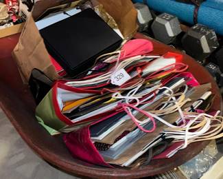 234 mixedlotofgiftbagsgiftboxes