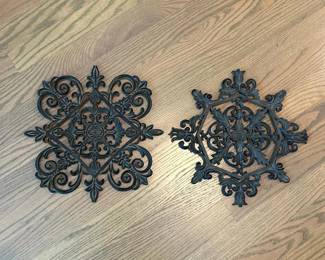 137 pairofresinwallplaques