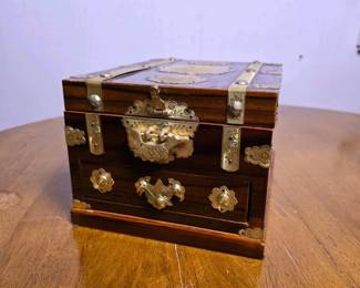 161 vintagechineserosewoodjewelrybox