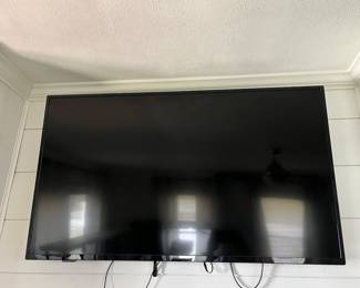 Flatscreen Smart TV
