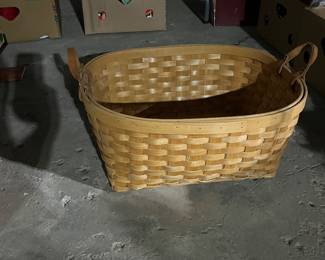 Woven basket
