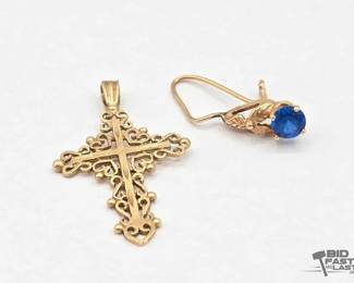 722 14kt Gold Charms with SemiPrecious Stone 1.4g