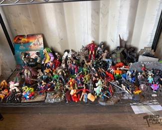 4008 Assorted Action Figures