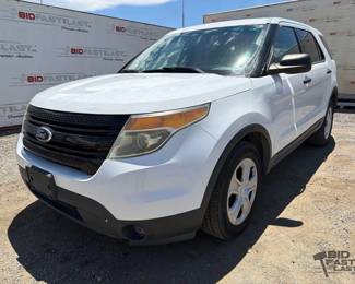 115  2013 Ford Explorer