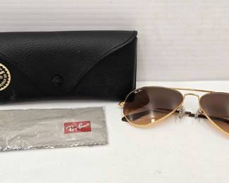 1806 Ray Ban Aviator Sunglasses