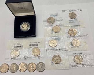 1610 US Susan B Anthony Dollar Coins